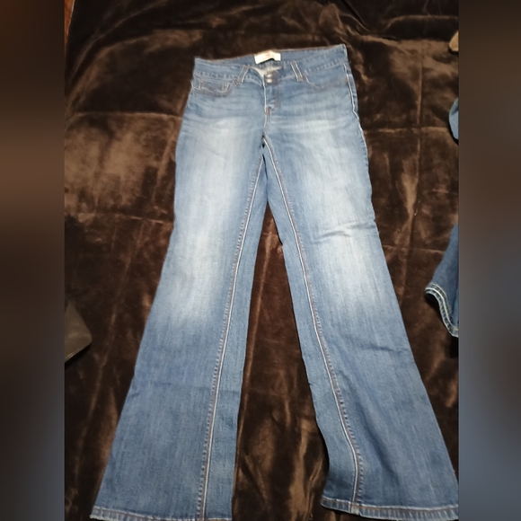 Levis Slender boot cut jeans 30 waist and 32 long - Picture 2 of 4